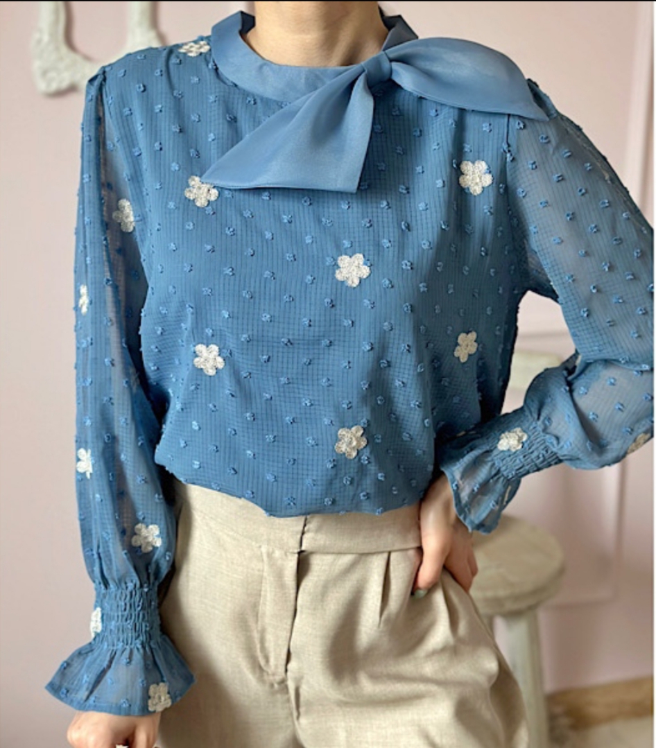 شومیز مجلسی آستین گیپور پاپیوندار